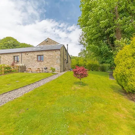 Cow Barn, Duddon Bridge Holiday home