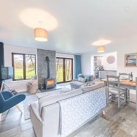 Cow Barn, Duddon Bridge Tatil Evi